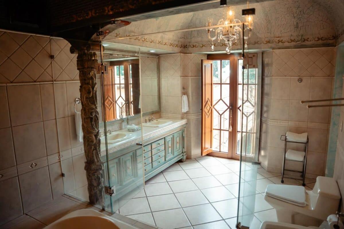 Sharazade - Boutique Stay Pool Magical Setting 危地马拉安地瓜 外观 照片