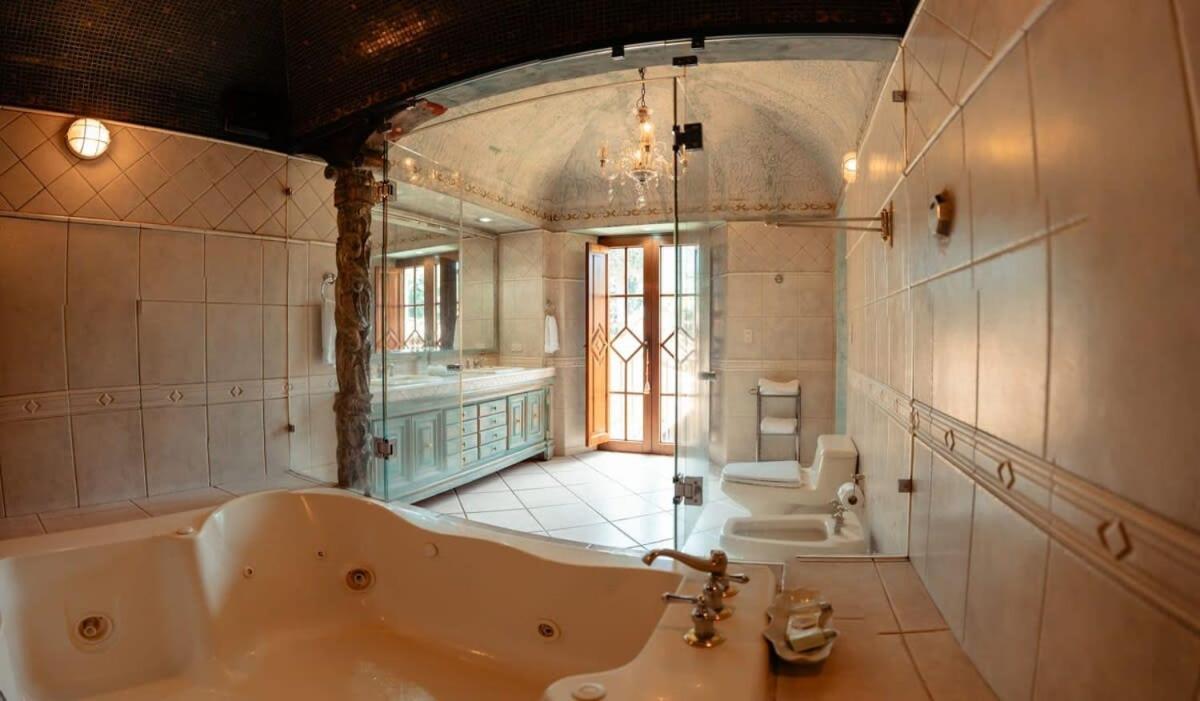 Sharazade - Boutique Stay Pool Magical Setting 危地马拉安地瓜 外观 照片